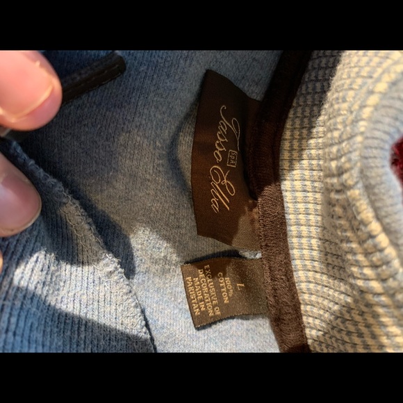 Sweater/pull over - Picture 2 of 5